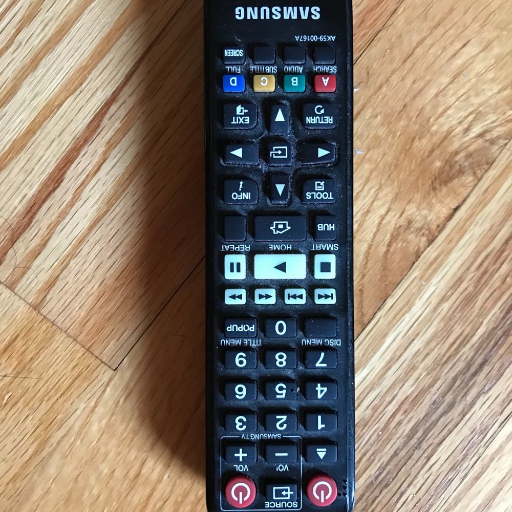 Samsung Smart TV Remote - Picture 3 of 8